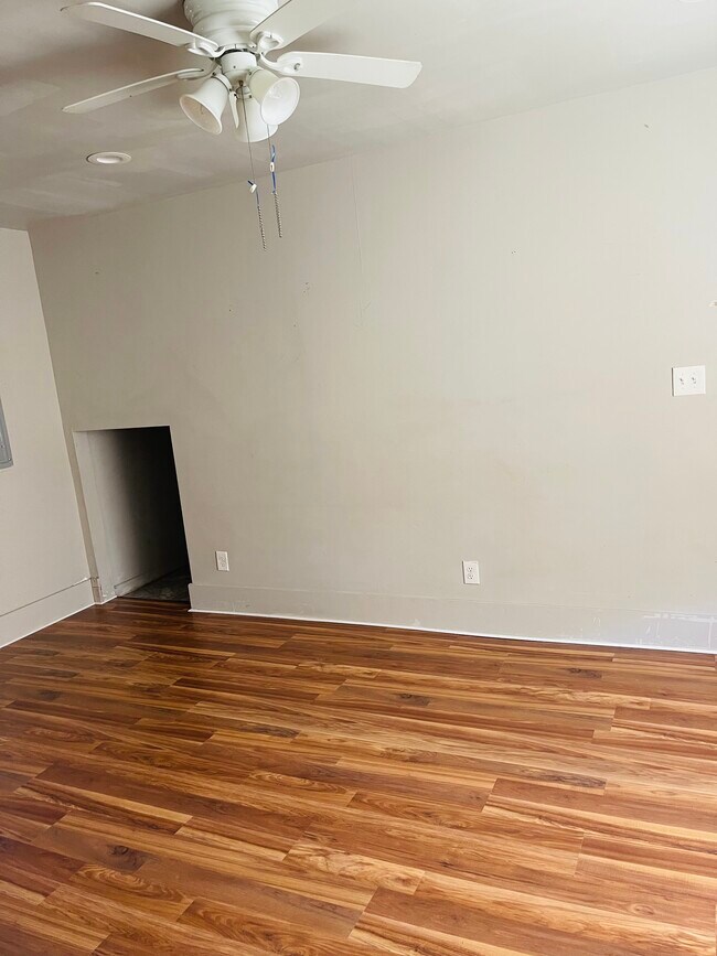 Foto del edificio - 2129 16th St