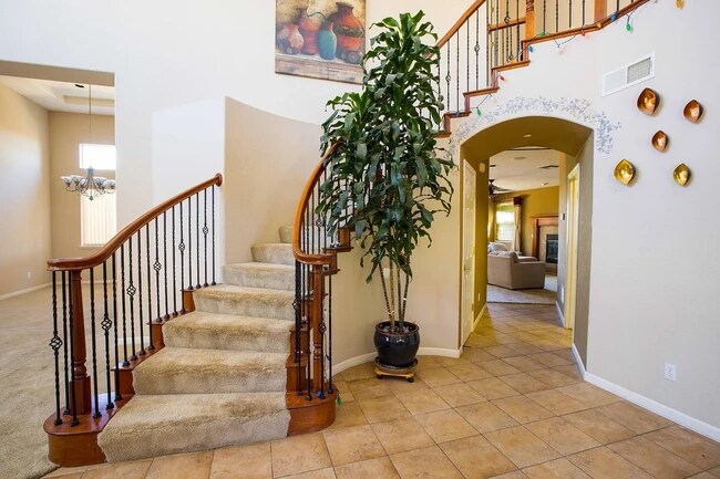 Foto del edificio - 2674 Torrey Pines Dr