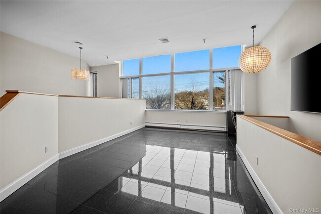 Foto del edificio - 520 Ashford Ave