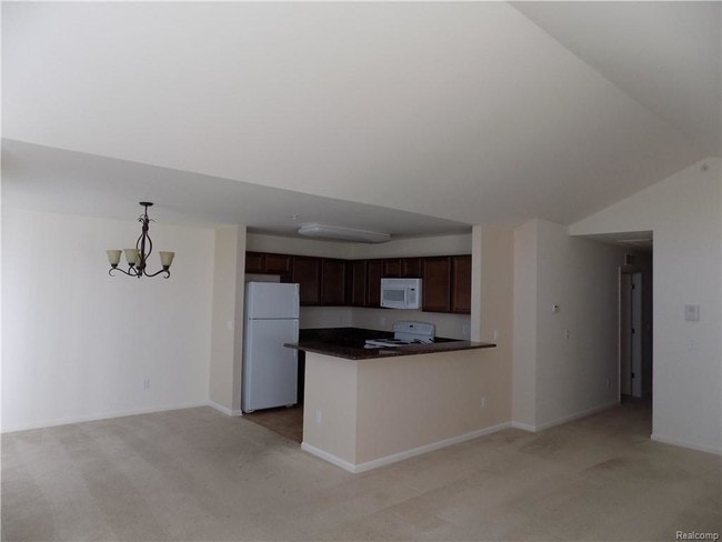 Building Photo - 29742 Fox Run Cir