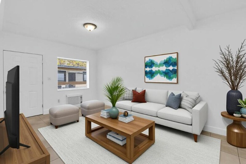 Foto principal - 705 NW 14th Terrace