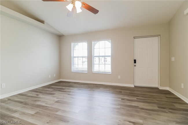Foto del edificio - 3811 6th St W