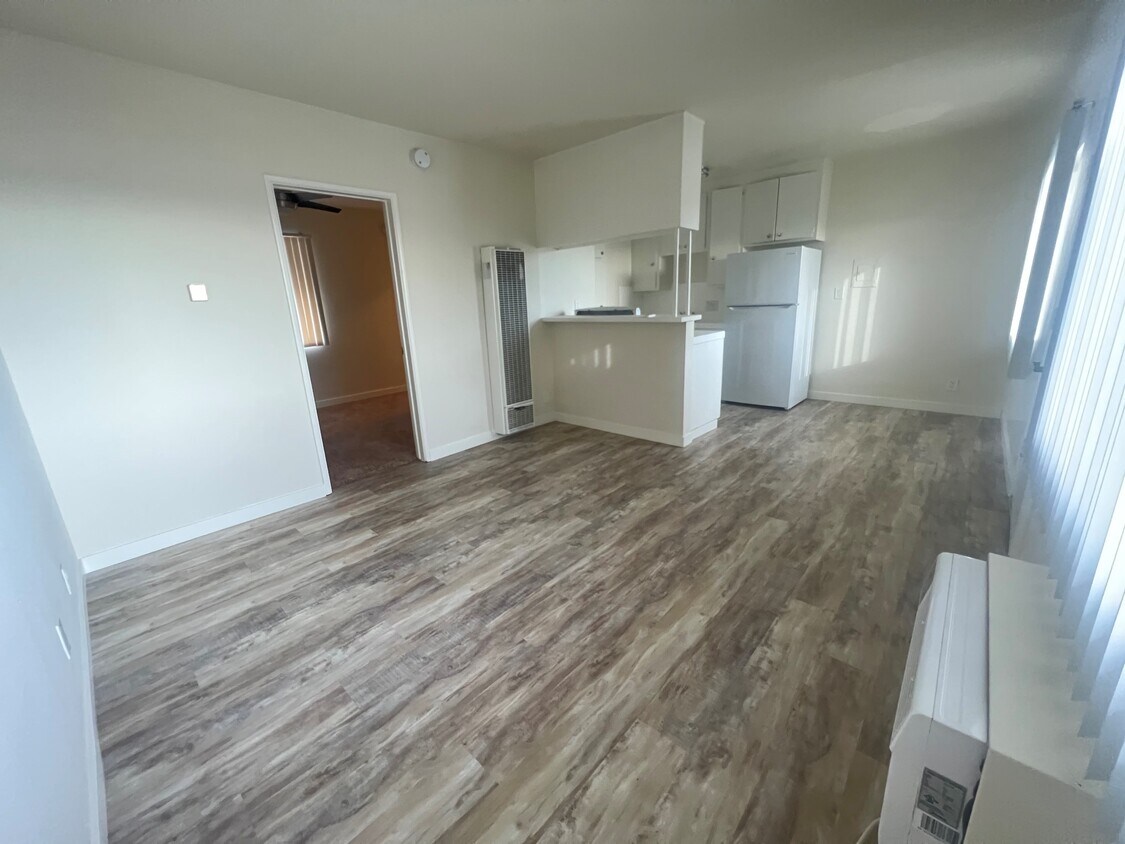 Foto principal - 7240 Alabama Ave