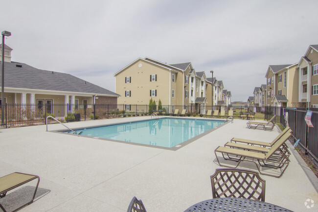 Building Photo - The Park at Leigh Springs