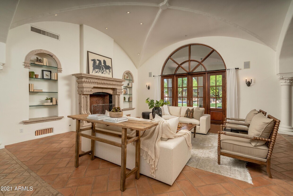 5723 N Wilkinson Rd, Paradise Valley, AZ 85253 House Rental in