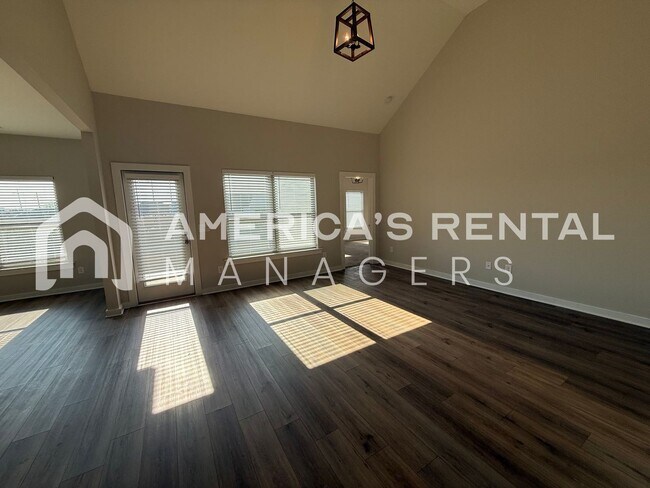 Foto del edificio - Home for Rent in Cullman, AL!!! Available to View with 48 Hours Notice!