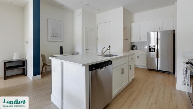 Building Photo - 5750 N La Cholla Blvd