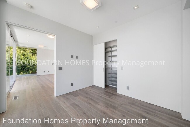 Foto del edificio - 1 br, 1 bath House - 115 South Street #A
