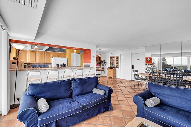 Foto del edificio - 2841 N Ocean Blvd