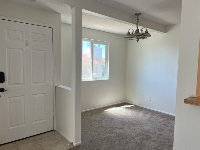 Foto del edificio - 13292 Salmon River Rd
