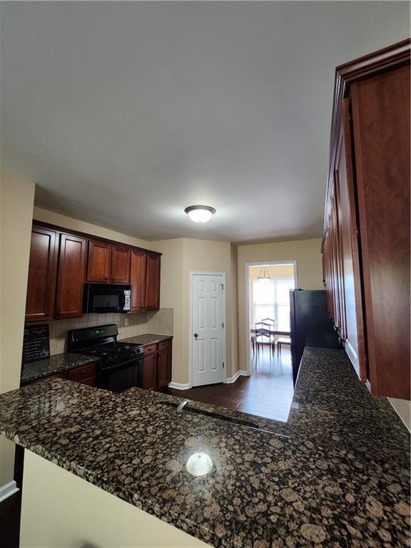 Building Photo - 1768 Oak Brook Ln NW