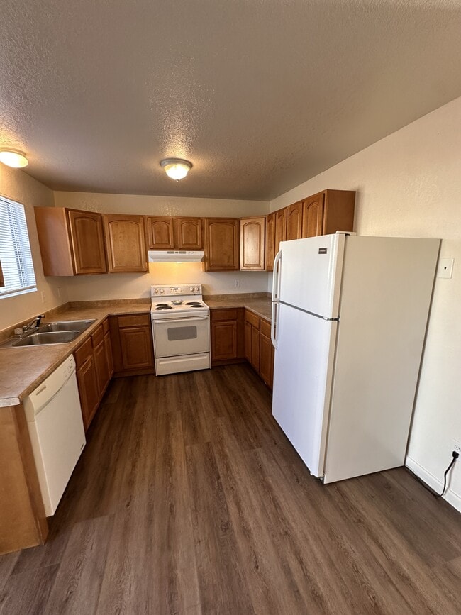 Photo - 3244 Rood Ct (Clifton, CO) Apartment
