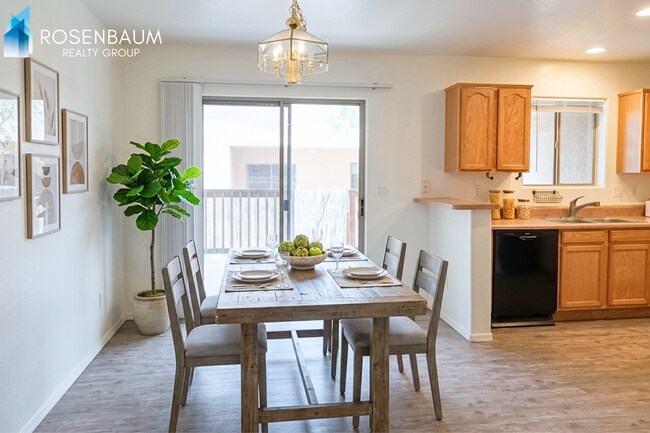 Foto del edificio - Charming 2-bedrooms, 2-baths duplex home in Prescott Valley!