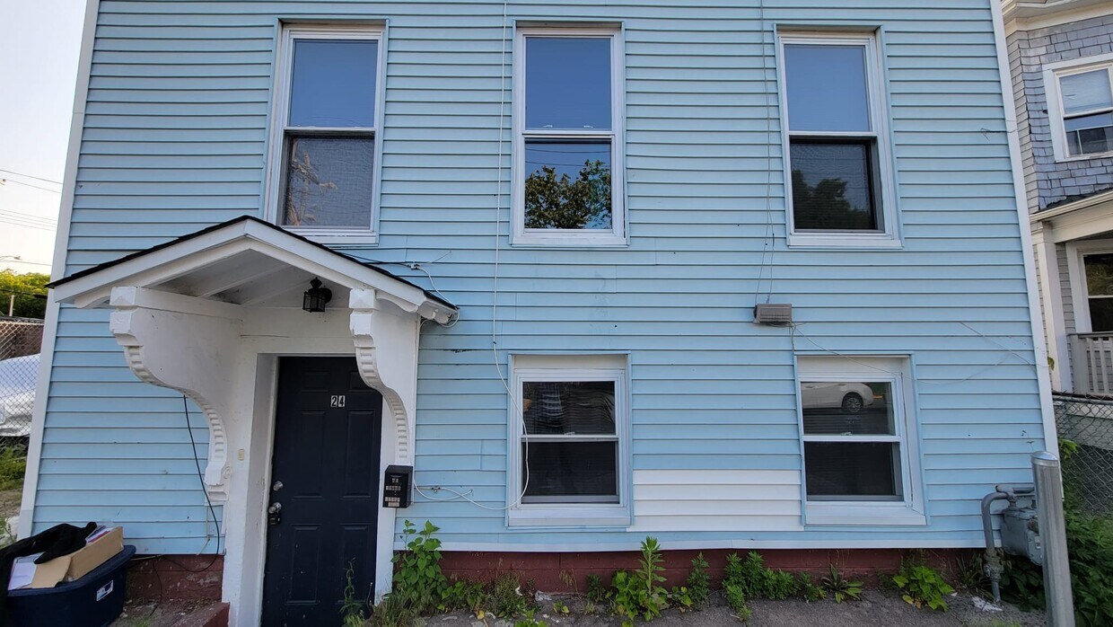 24 Auburn St, New Haven, CT 06519 House Rental in New Haven, CT