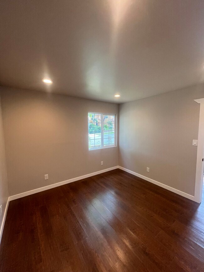 Foto del edificio - 621 Frandale Ave