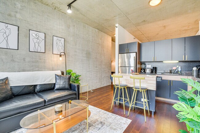 Foto del edificio - 235 W Van Buren St