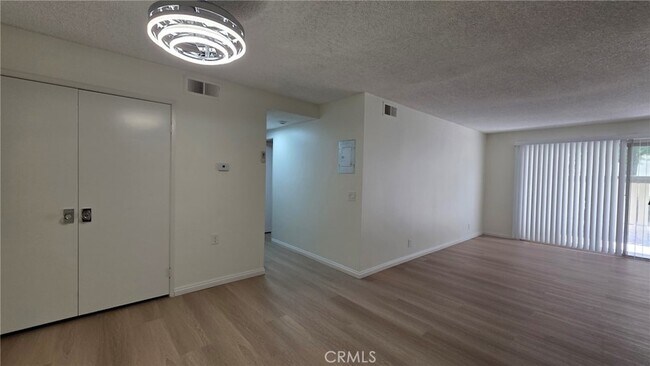 Foto del edificio - 2310 S Diamond Bar Blvd
