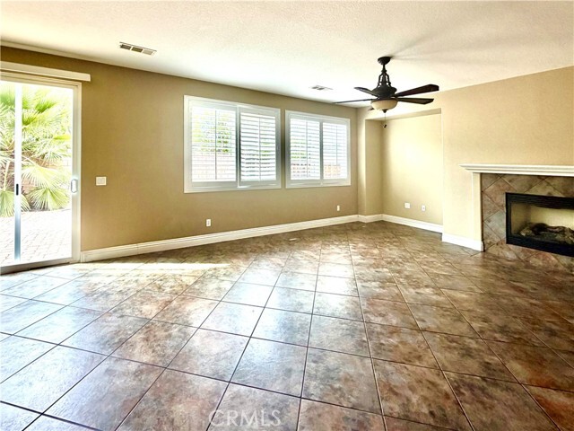Building Photo - 45535 Seagull Way