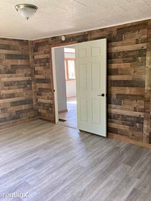 Building Photo - 3 br, 1 bath House - 2347 Cleveland Dr