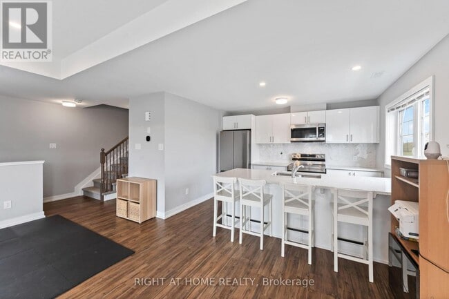 Building Photo - 278 Anyolite Private
