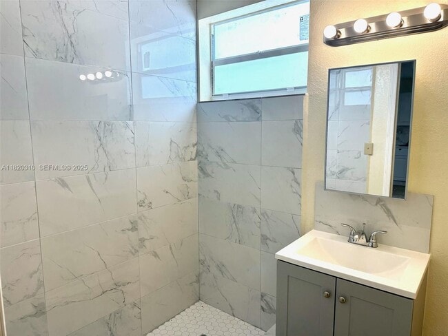 Foto del edificio - 17625 SW 160th Ave