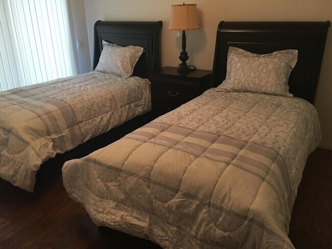 Foto del edificio - 82075 Country Club Dr