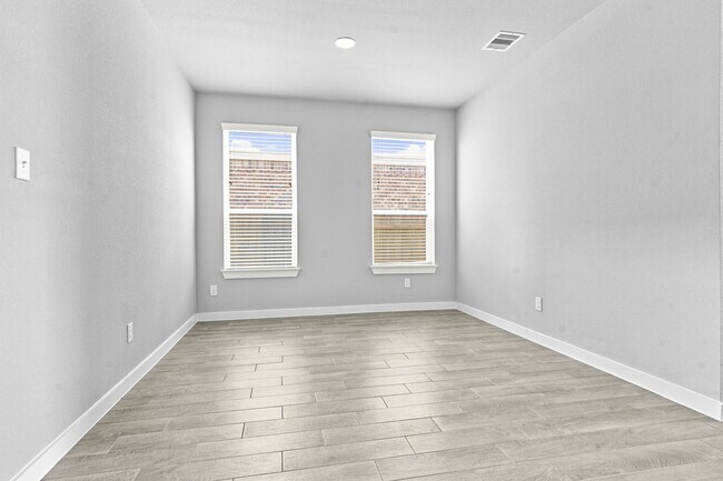 Foto del edificio - 5419 Sunstone Cir