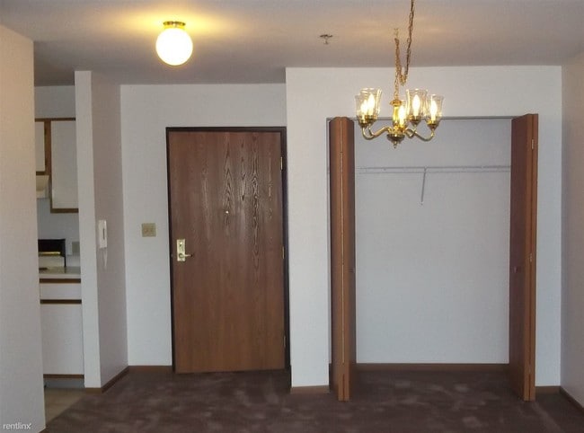 Building Photo - 505 Germania St