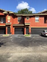 Building Photo - 210 Regal Pointe Terrace