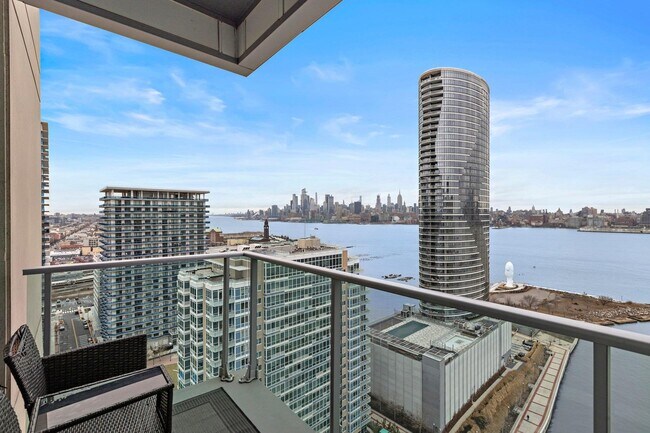 Foto del edificio - 1 Shore Ln