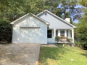 Building Photo - 160 Diamond Dr