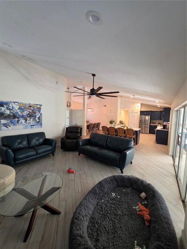 Foto del edificio - 10158 Brandon Cir