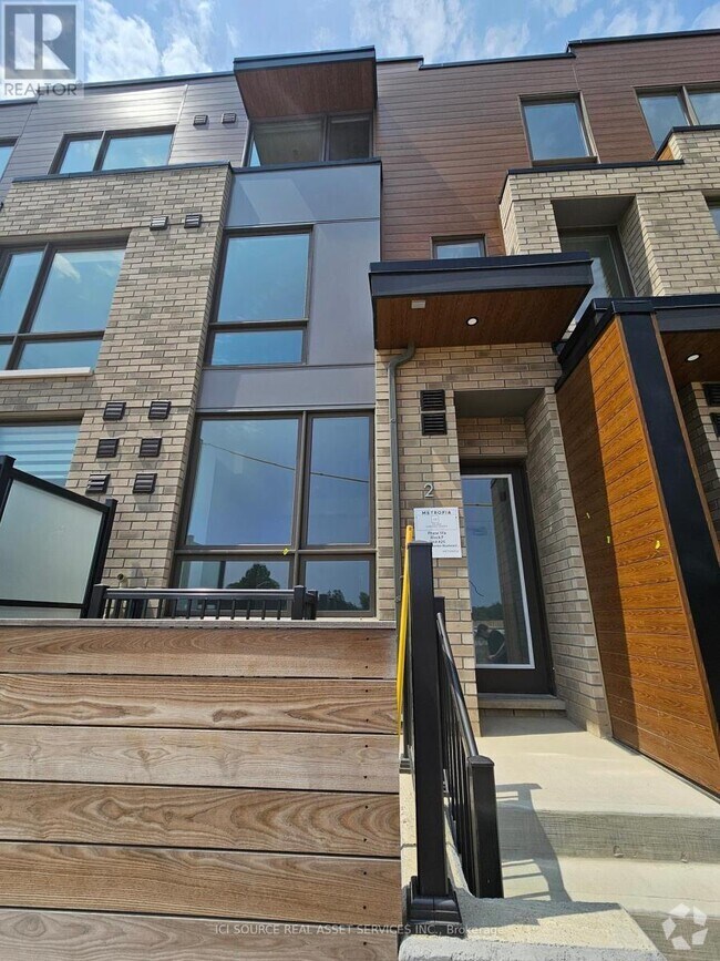 YorkdaleGlen Park Apartments for Rent with Parking Toronto, ON 1