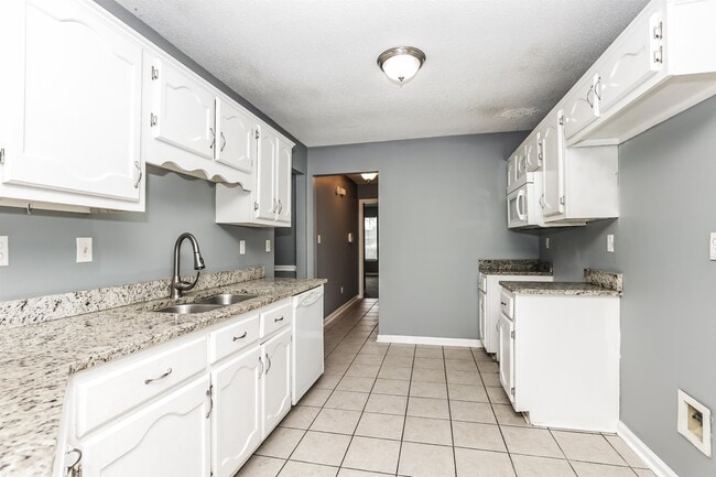 Foto del edificio - 9595 Chi Chi Ln