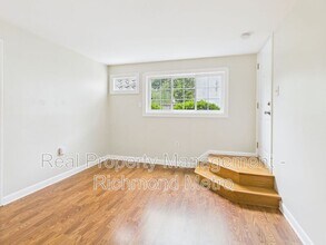 Building Photo - 4032 MacArthur Ave