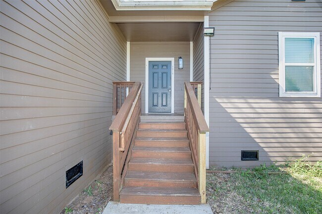 Foto del edificio - 2016 H Ave