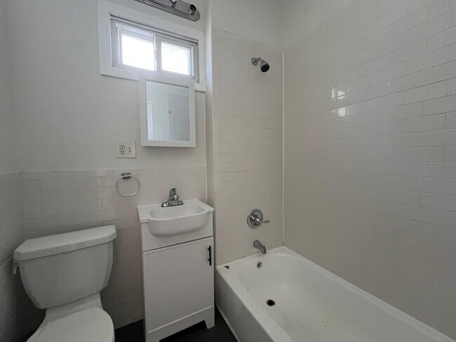 Foto del edificio - 133 Boyd Ave