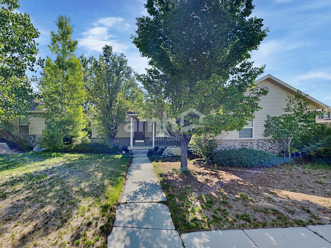 Foto principal - 4452 Heritage Dr