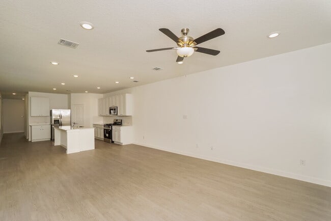 Building Photo - 610 Kayden Ct
