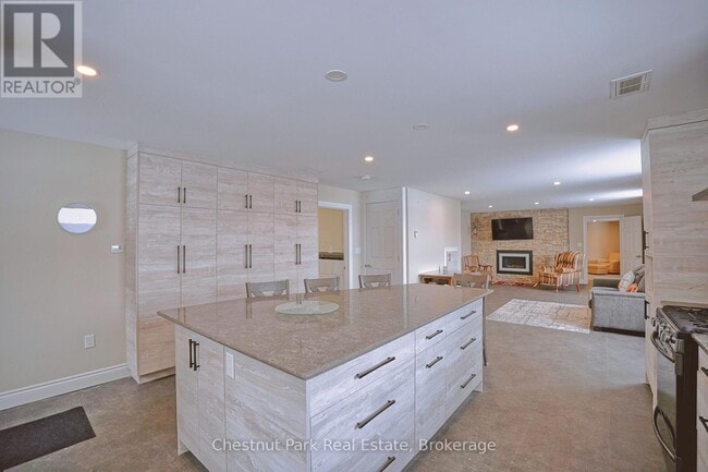 Building Photo - 502435 Grey Rd 1