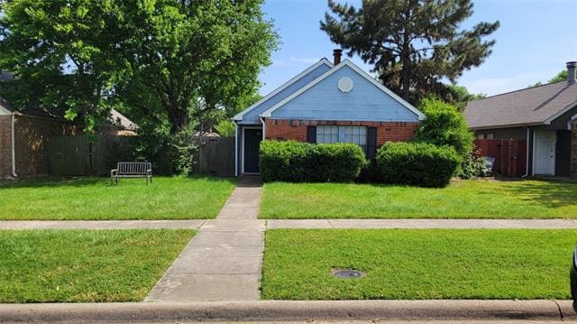 Primary Photo - 919 Sugarberry Dr