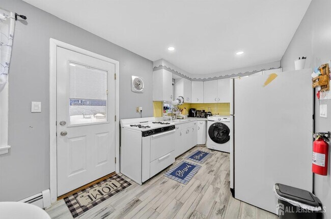 Foto del edificio - 80 Poplar St