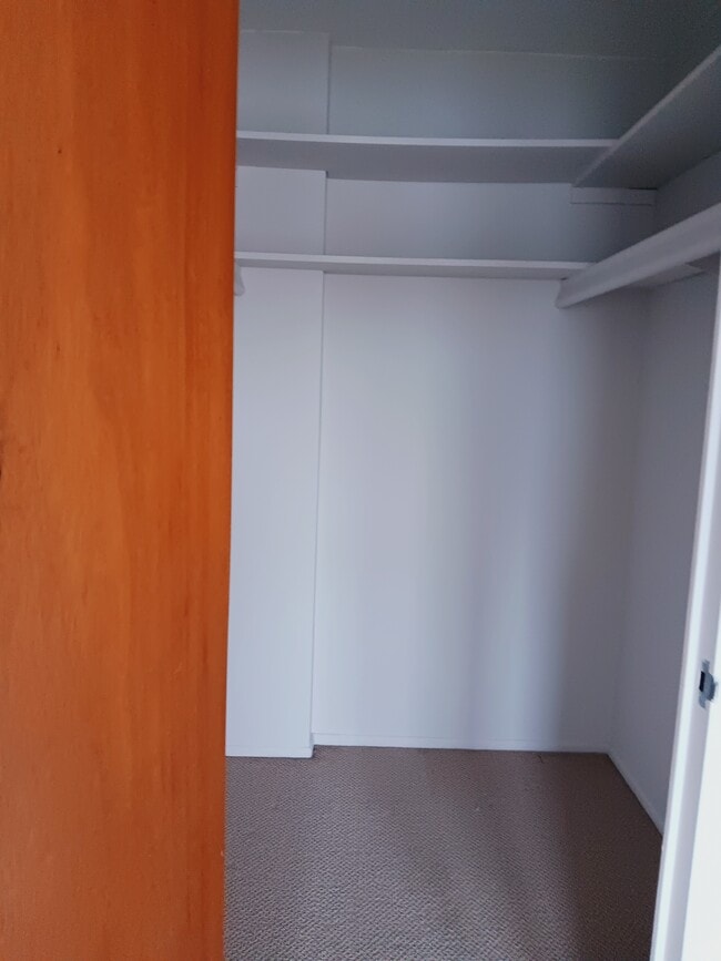 Foto del edificio - 22700 Garrison St