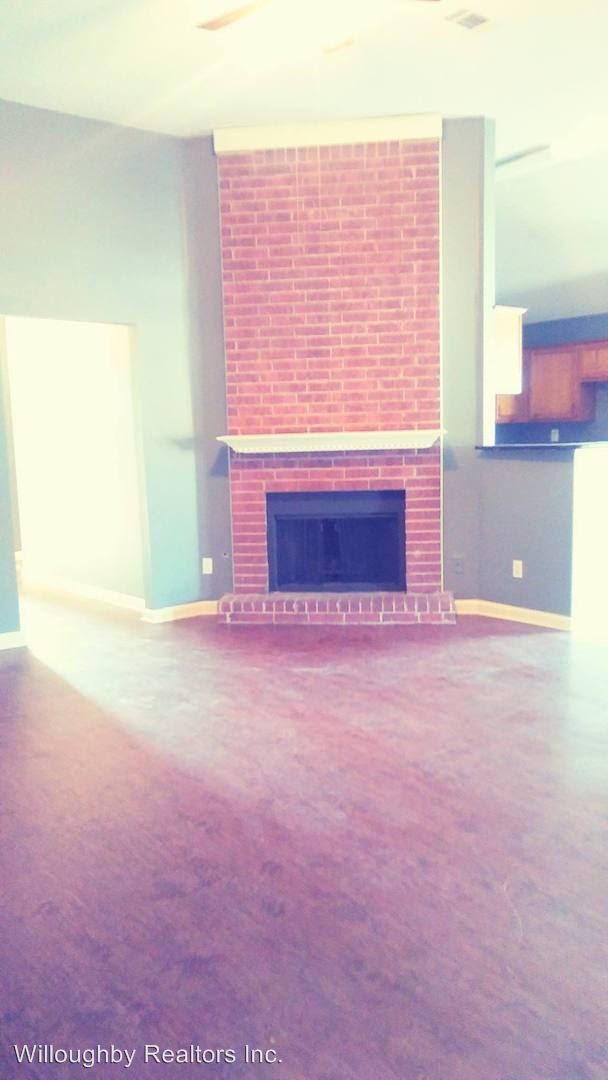 Foto del edificio - 3830 Walden Meadow Dr