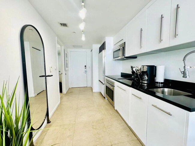 Foto del edificio - 501 Brickell Ave