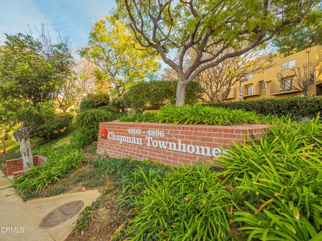 Building Photo - 4808 Vía Colina