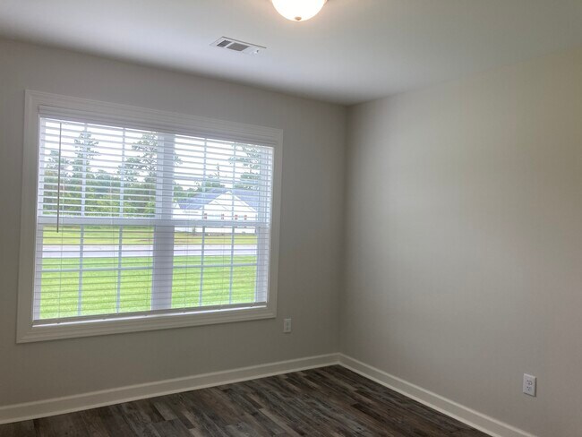 Building Photo - 2583 Tuscan Way