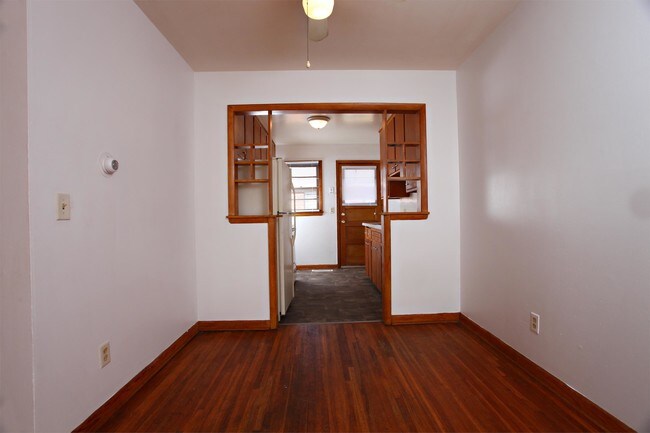 Building Photo - 6442-6446 E Bayley St