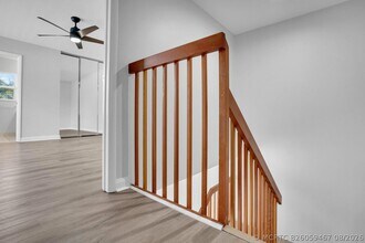 Building Photo - 8156 Chelsea Ct