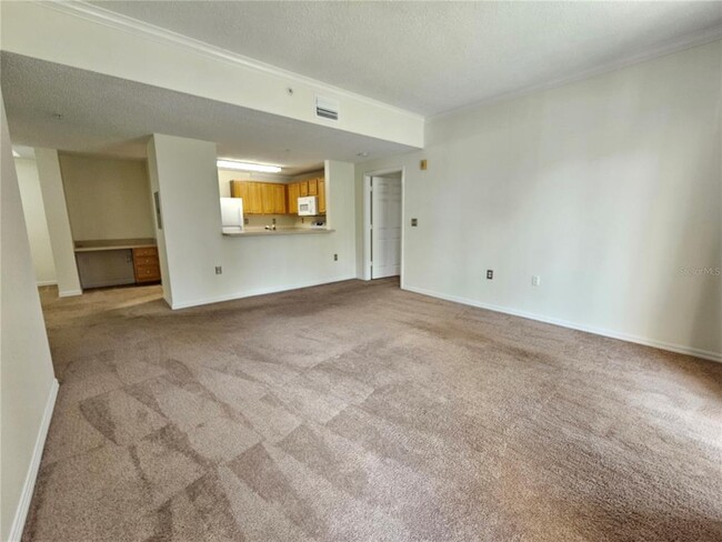 Building Photo - 5552 Bentgrass Dr